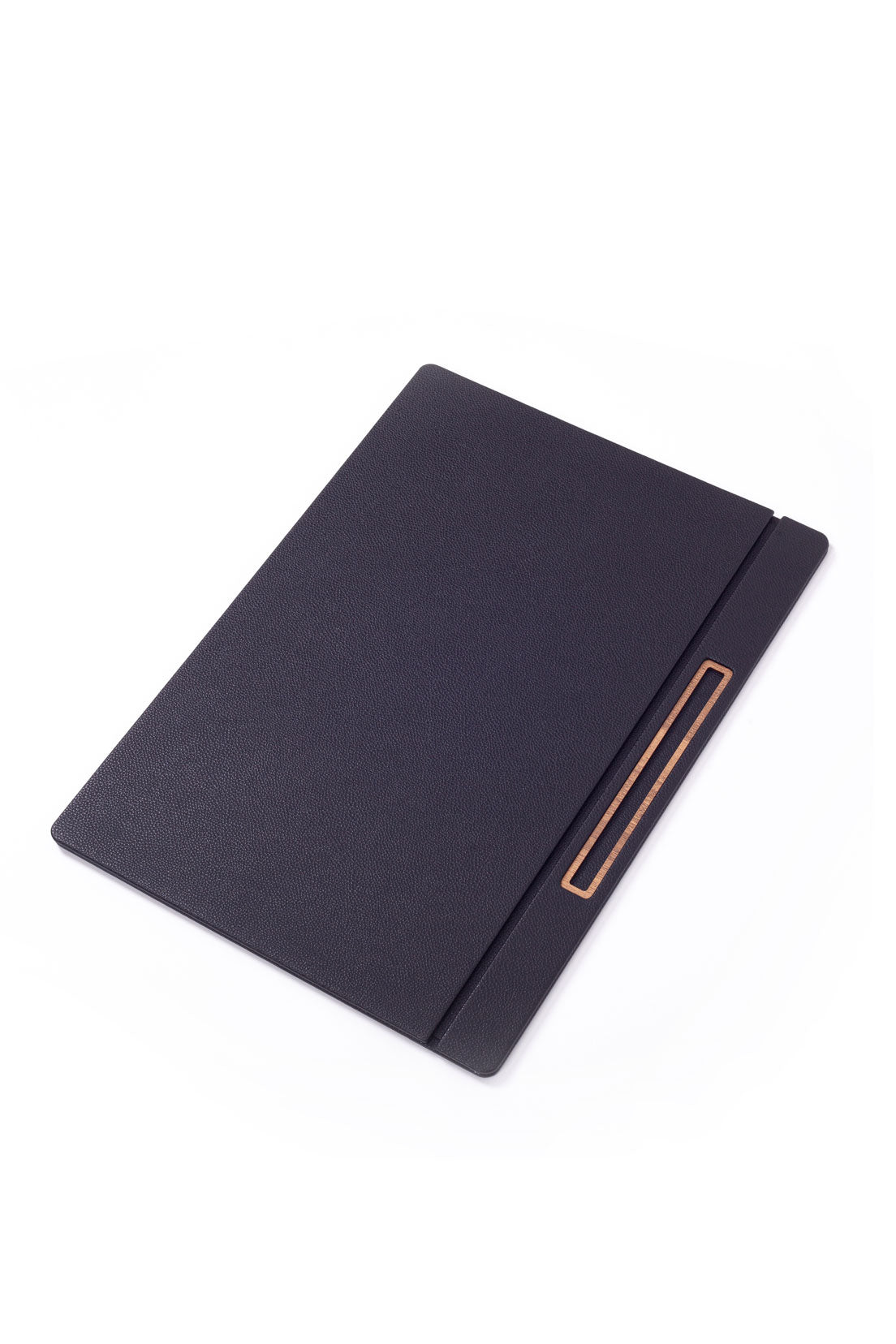 مكتب مغطى بالجلد، تفاصيل خشبية سوداء، مقاس 50 × 35 سم.