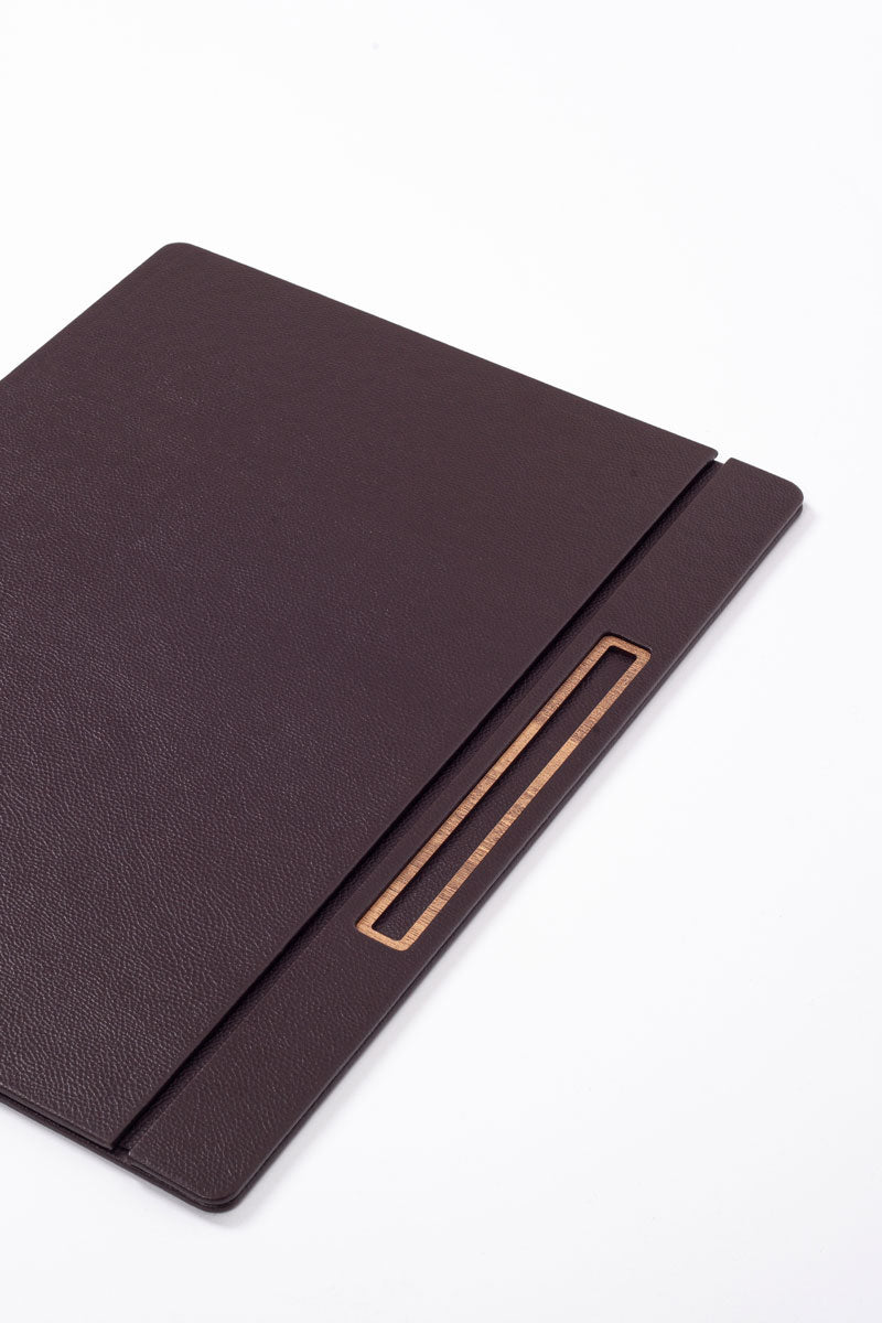 مكتب مغطى بالجلد، بني، تفاصيل خشبية، 50 × 35 سم