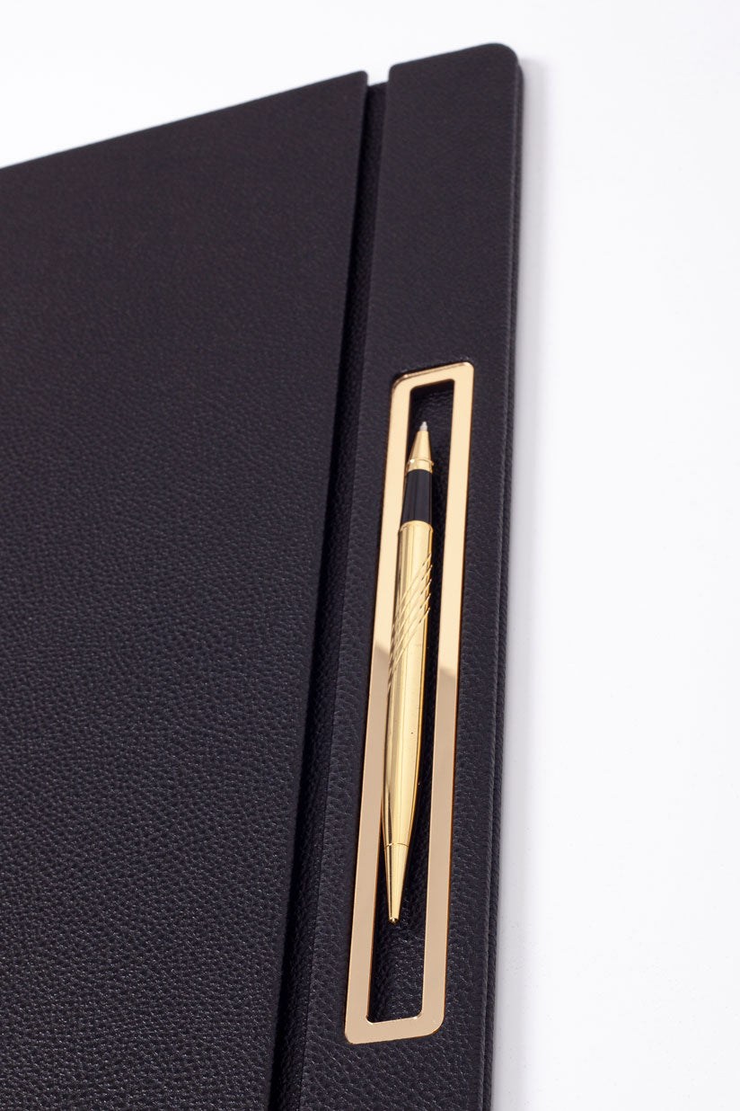 مكتب مغطى بالجلد، أسود، مزود بتفاصيل ذهبية، مقاس 50 × 35 سم