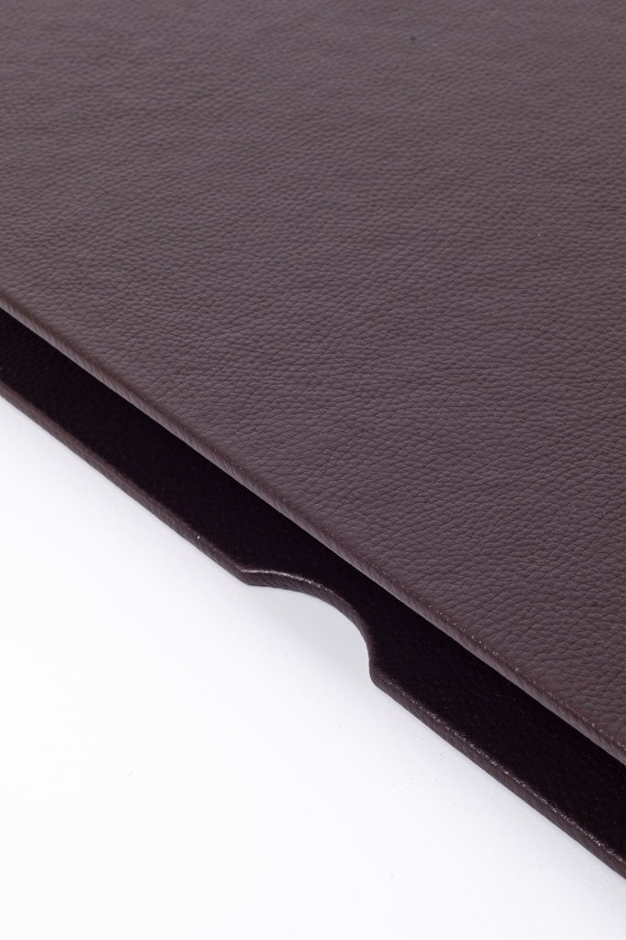 مكتب مغطى بالجلد، بني ذهبي مزخرف، مقاس 50 × 35 سم