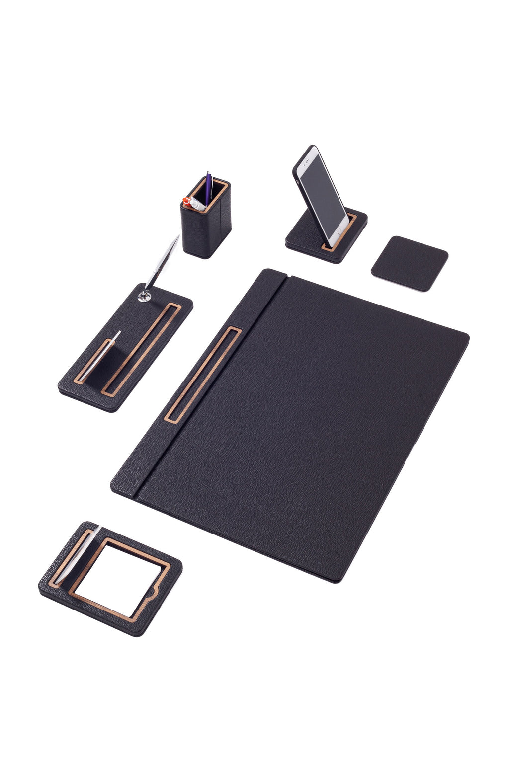 طقم مكتب بورتو الجلدي المكون من 6 قطع، طراز مغطى.