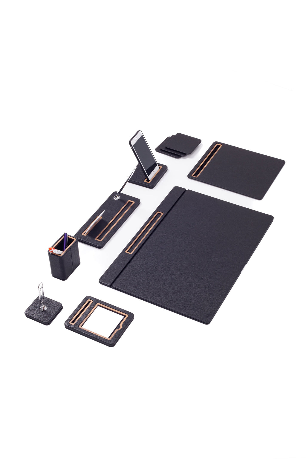 طقم مكتب من الجلد بورتو، 8 قطع، طراز مغطى.