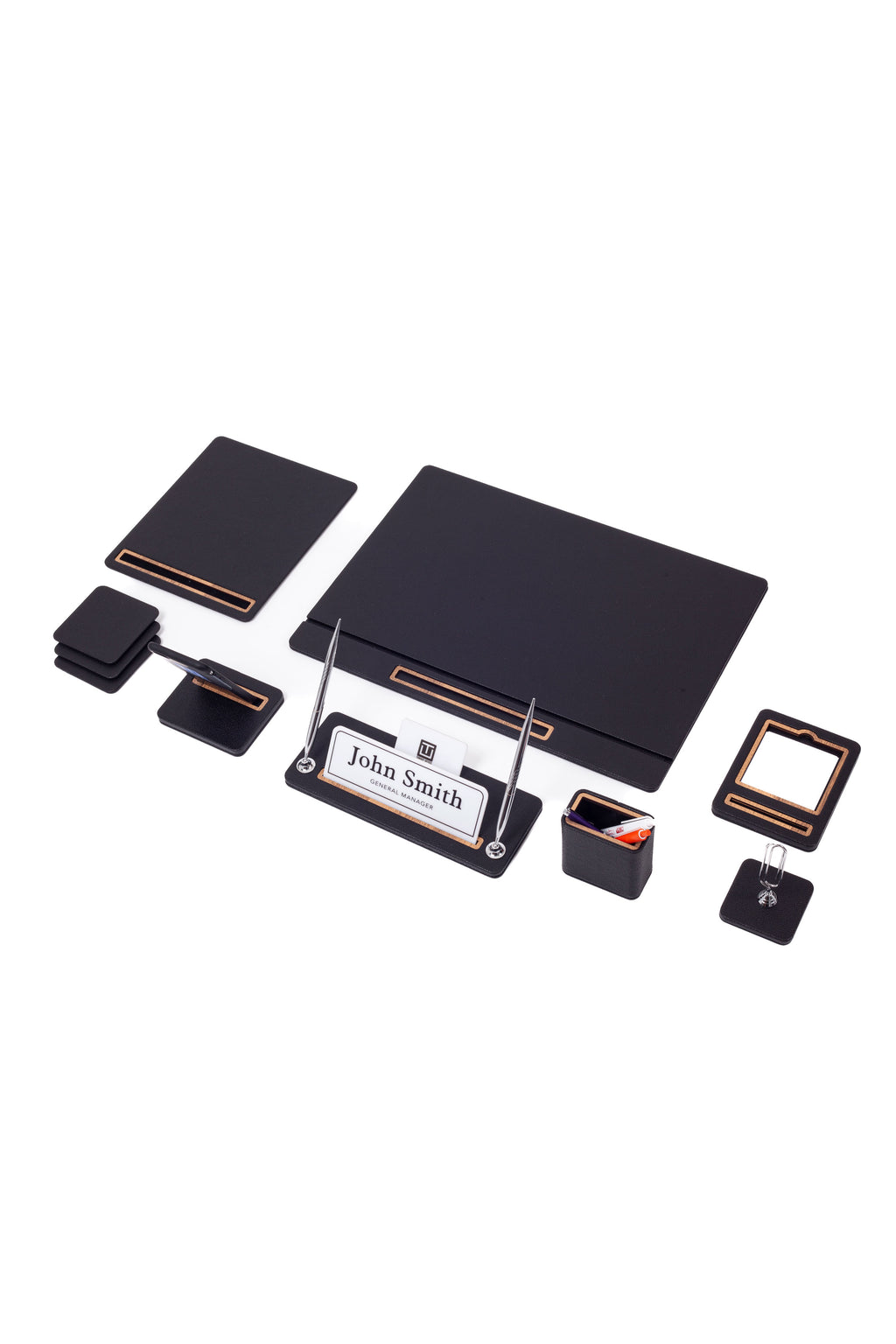 طقم مكتب كابريلا الجلدي المكون من 8 قطع، طراز مغطى.