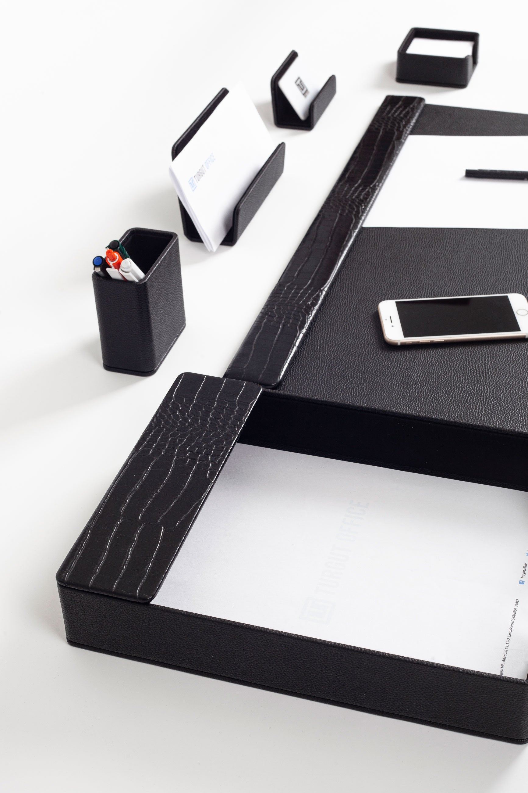 Loft Leather Desk Set Black 6 Pieces Horizontal Coroco Detailed