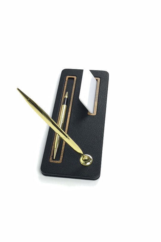 وحدة أقلام مكتبية من الجلد من بورتو، سوداء، خشبية، أنيقة.