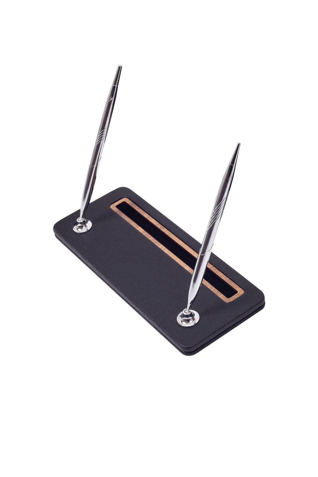 وحدة أقلام جلد بيرّا، خشب أسود مزخرف.