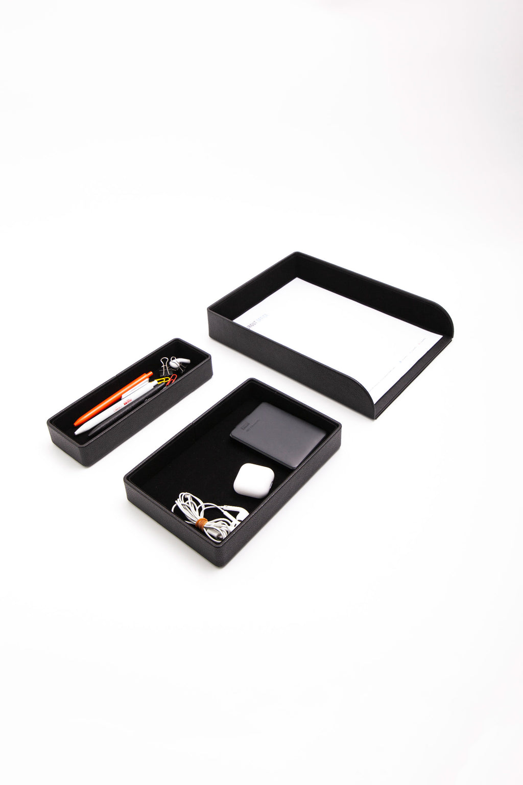 صندوق اكسسوارات فيليكس أورغانيزر الجلدي الأسود