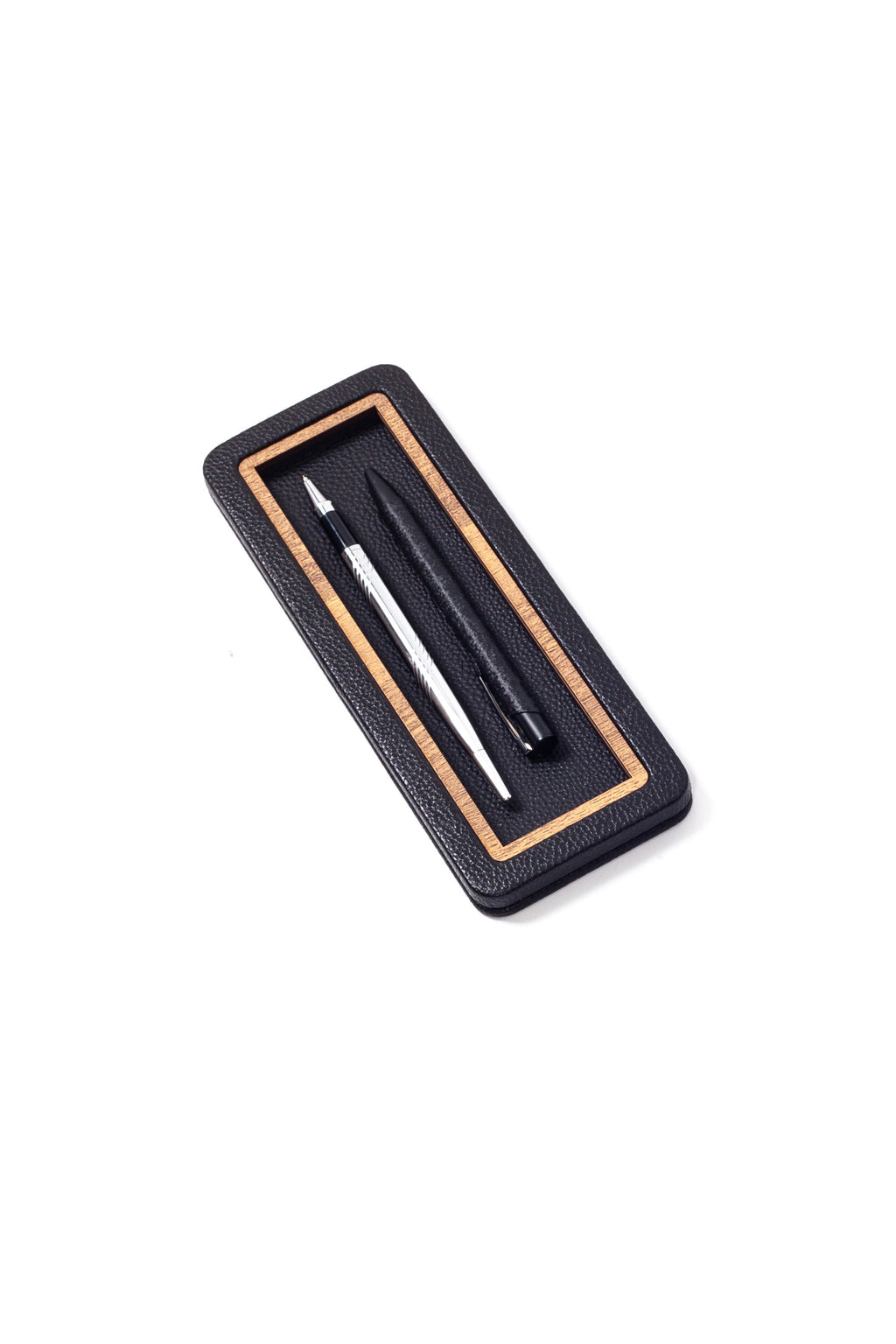 حامل أقلام خشبي من الجلد بتصميم أفقي مفصل للمكتب